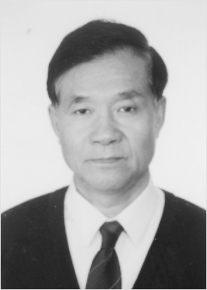 許自強 