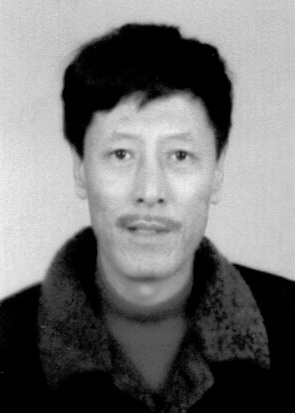 袁炳發 