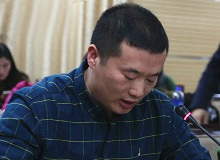 王秀濤：文學批評更需要批判精神這套叢書的出版提醒我們文學批評不能只會唱贊歌，文學批評還需要批判精神。[詳細]
