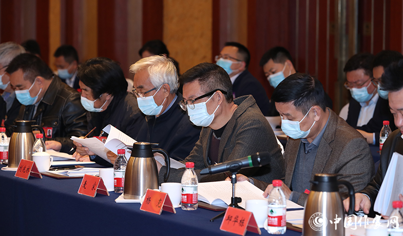 12月12日，中國作家協(xié)會(huì)第九屆主席團(tuán)第九次會(huì)議在京舉行。