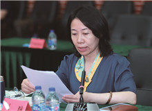 劉瓊：《講話》的立場、態(tài)度和文藝觀“為什么人的問題，是一個(gè)根本的問題，原則的問題”“必須明確地徹底地解決它”。[詳細(xì)]