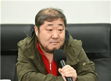 王春林：去傳奇化間諜敘事　　孫甘露的思想藝術轉換的跨度之大，足以令人咋舌。他長期醞釀的如此一種巨變，直如乾坤大挪移一般，絕對稱得上精彩絕倫。[詳細]