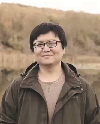 叢治辰，北京大學(xué)中文系副教授。