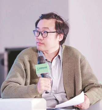 劉紹禹，1986年生，影評人。兼寫文化觀察及音樂人采訪、人物紀實故事