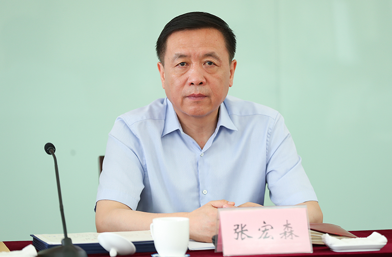 中國作協黨組書記、副主席張宏森出席結業典禮