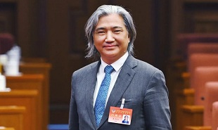全國政協(xié)副秘書長、民盟中央副主席、中國美術館館長吳為山