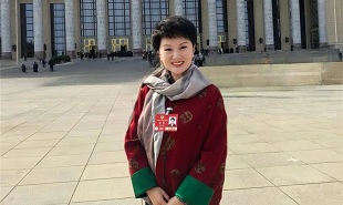 全國政協(xié)委員、浙江省舞協(xié)主席、杭州歌劇舞劇院院長崔巍