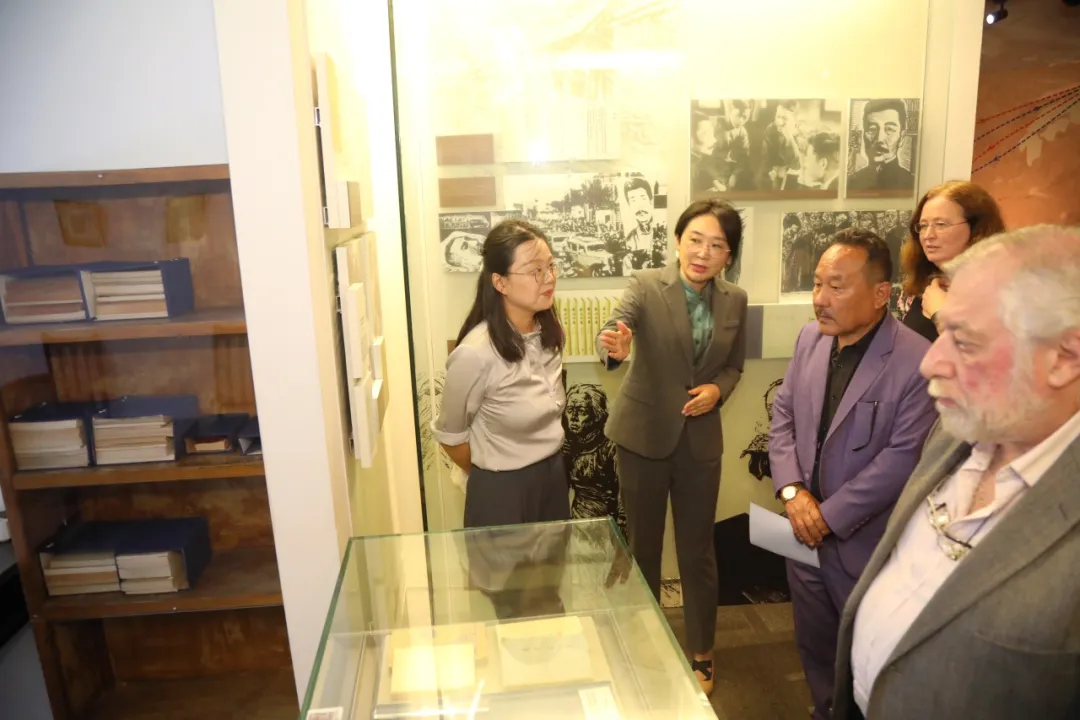 參觀中國現(xiàn)代文學(xué)館常設(shè)展