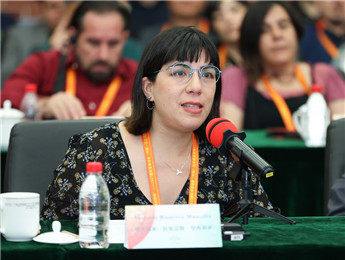 詩歌搭建橋梁，編織超越時(shí)空的紐帶