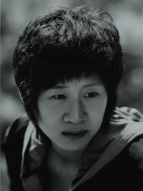 逄小威《樂靖宜》96x72cm 攝影 2007年4月21日 中華藝術宮（上海美術館）藏